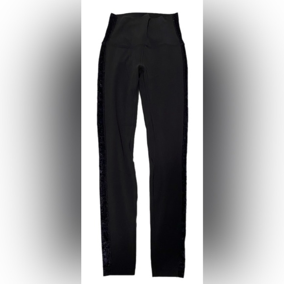 Lululemon Align Super High
Rise Leggings Crushed Velvet black 6 - Picture 6 of 15